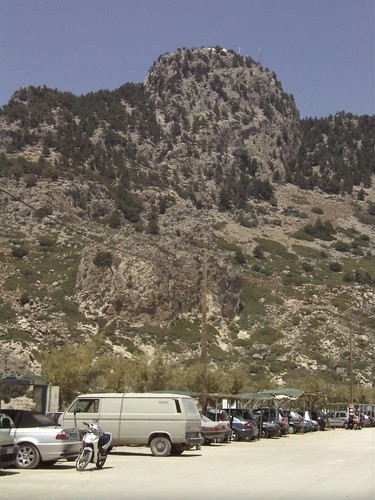 Der Blick zur Kirche