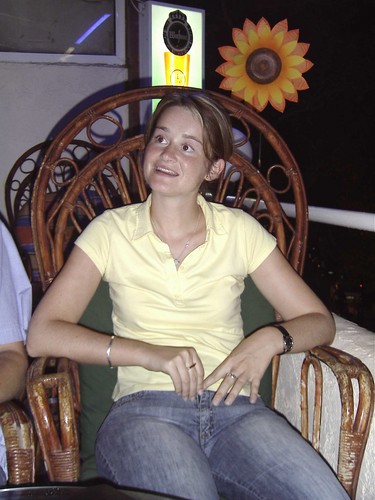 Die Königin beim Cocktailtrinken